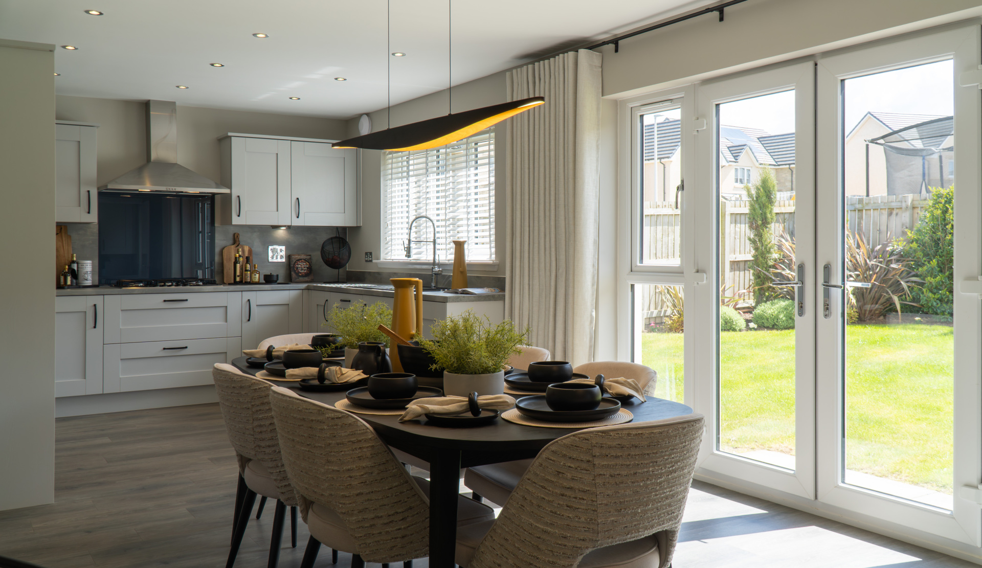 Dining Kitchen