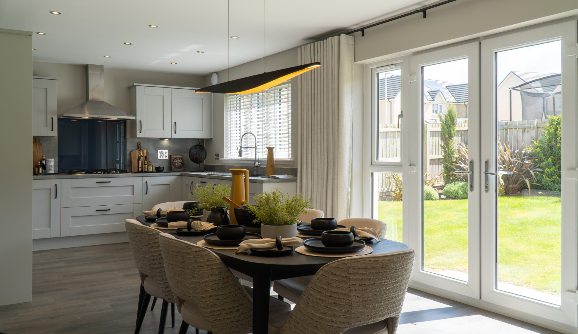 Dining Kitchen