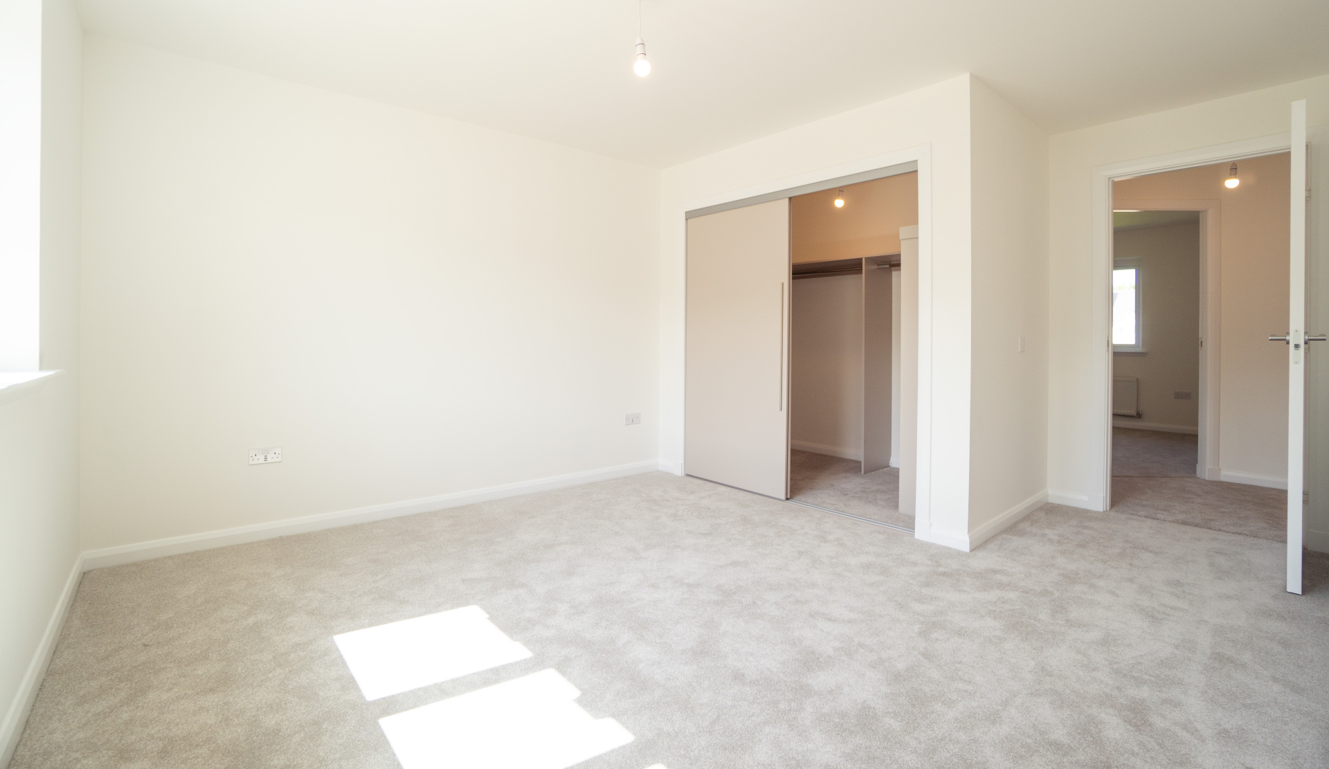 Canterbury plot 78 Bedroom 1A DSC02599